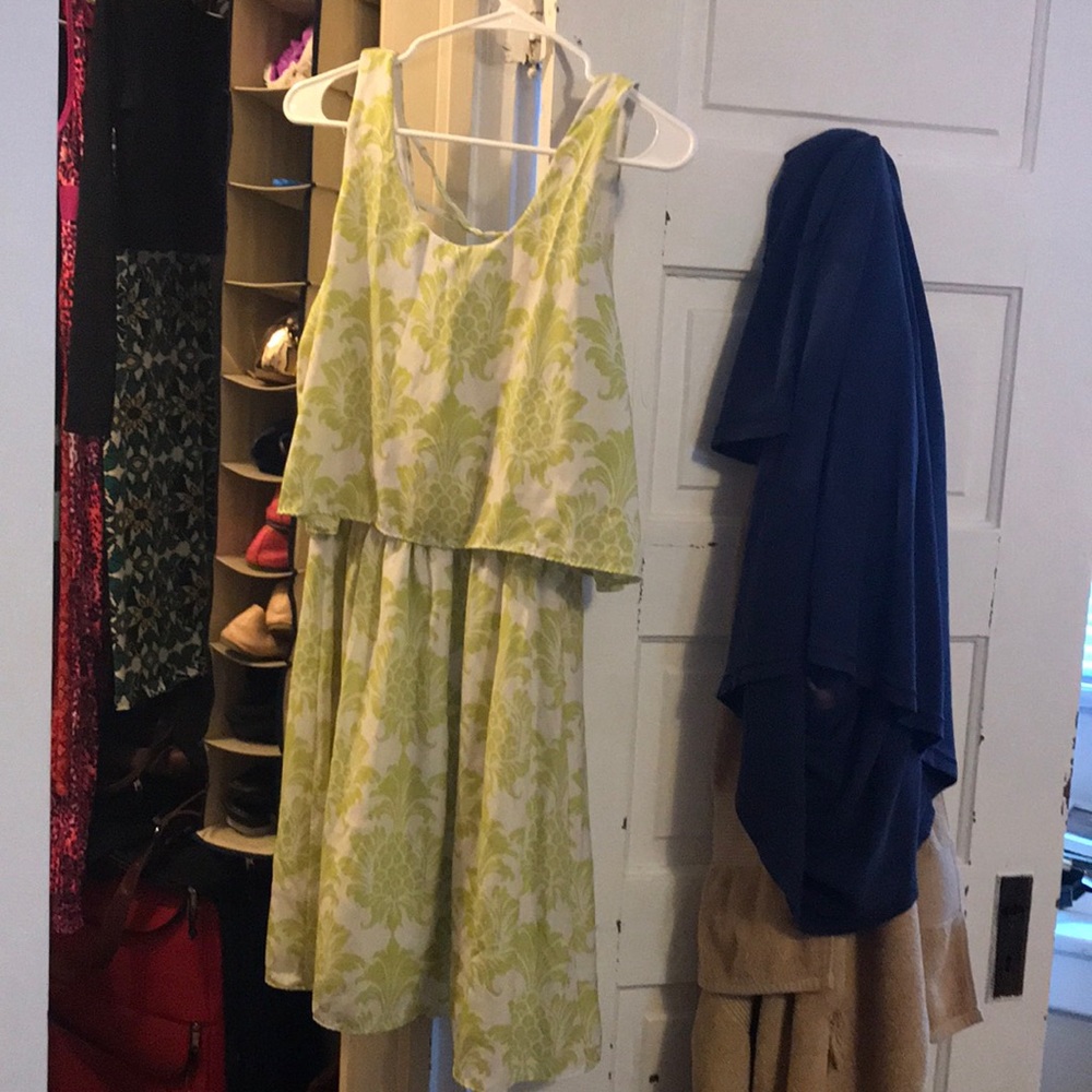 Charming Charlie chartreuse green date dress !